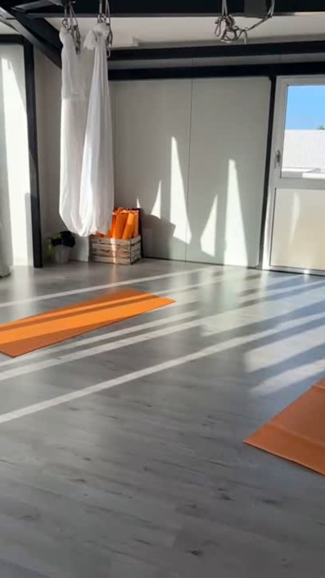 om yoga studio à Eysines cours de yoga tous niveaux et pour toute la famille