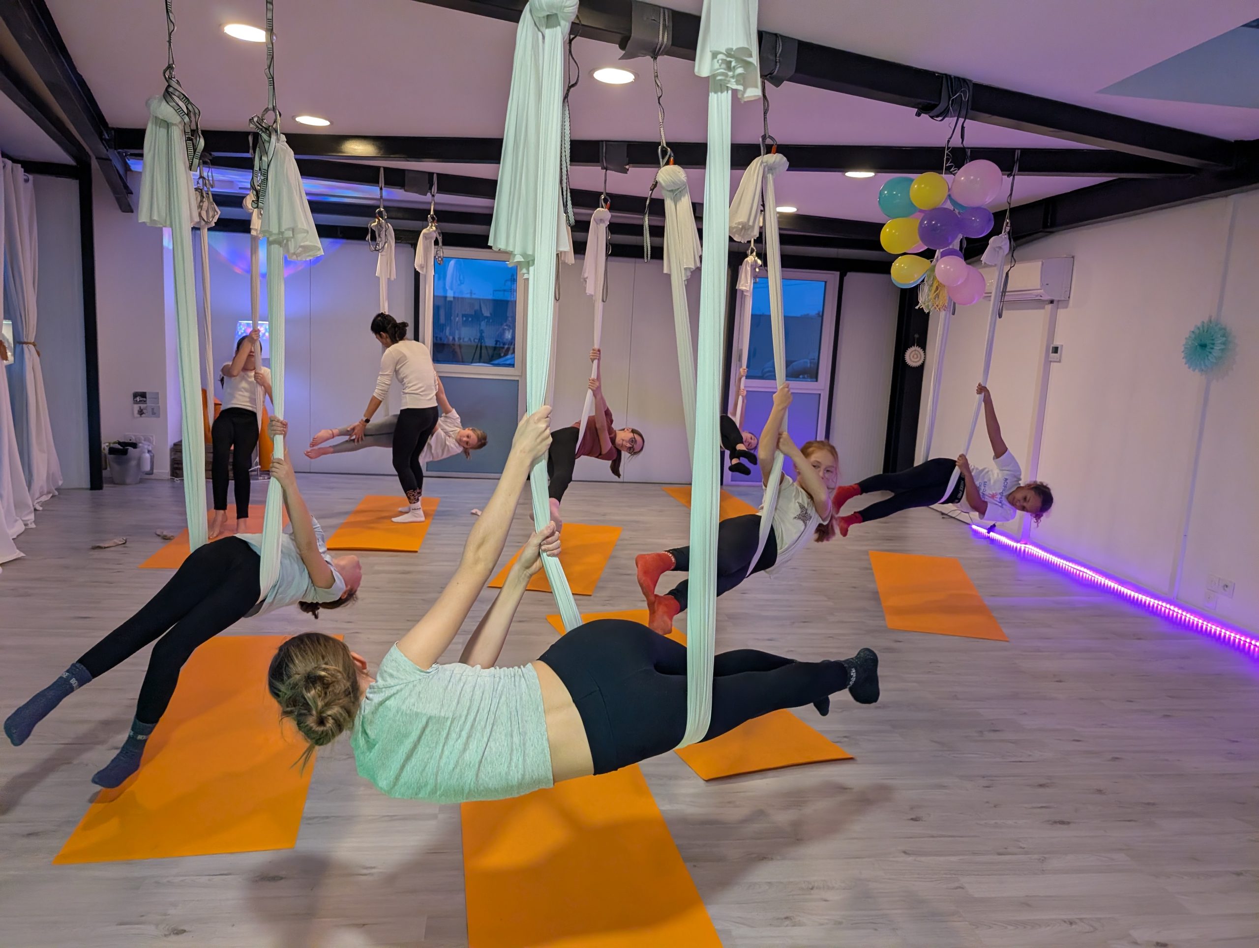 yoga aerien pres de bordeaux